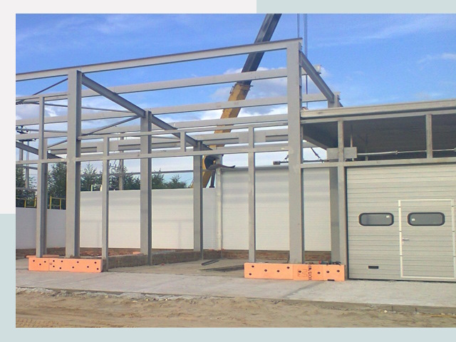 Строительство автосервисов от СтальСтрой-Трц по цене 619 руб.