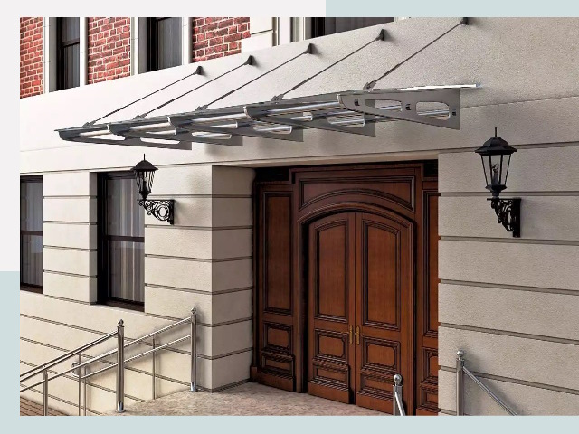 Металлические козырьки от 619 руб. в Троицке