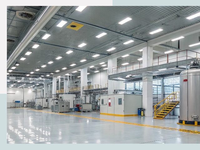 Освещение ангаров в Троицке от 619 руб. - Эффективные решения